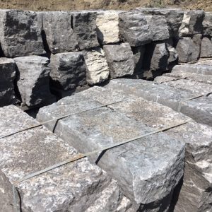 Guillotine Armour Stone Skidded 8"-12"